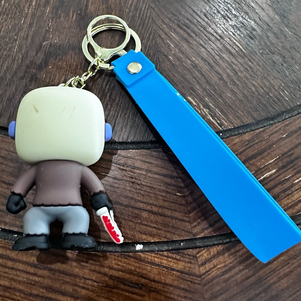 Jason Halloween silicone keychain - Picture 2 of 2